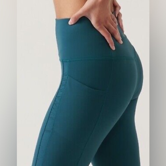 Athleta Pants - Athleta salutation stash II ruch 7/8, Sz XL, EUC